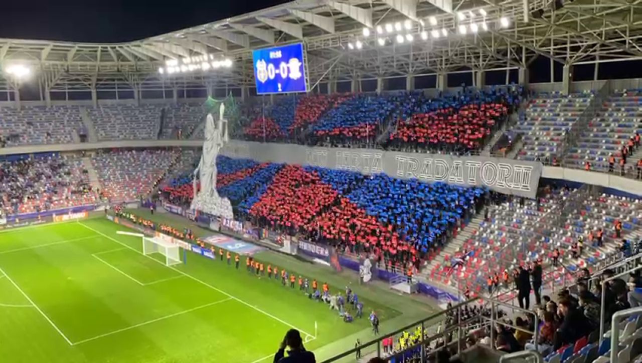 Scenografie inedită pregătită de galeria CSA Steaua la meciul cu Rapid_25