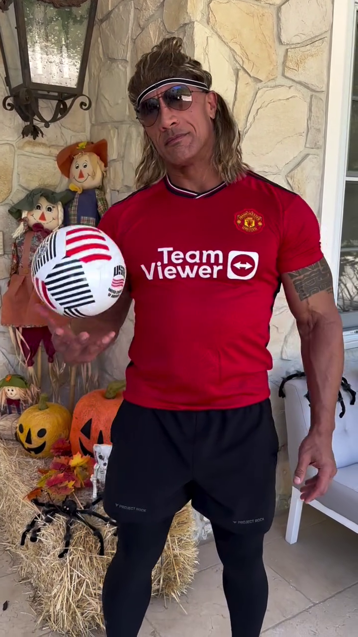 The Rock, apariție fabuloasă de Halloween! Fotbalistul în care s-a deghizat unul dintre cei mai bine plătiți actori ai lumii _20