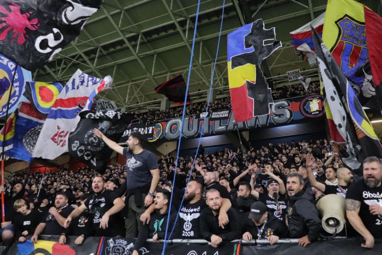 Ca după o victorie! Cum au sărbătorit jucătorii Stelei după egalul cu Rapid_2