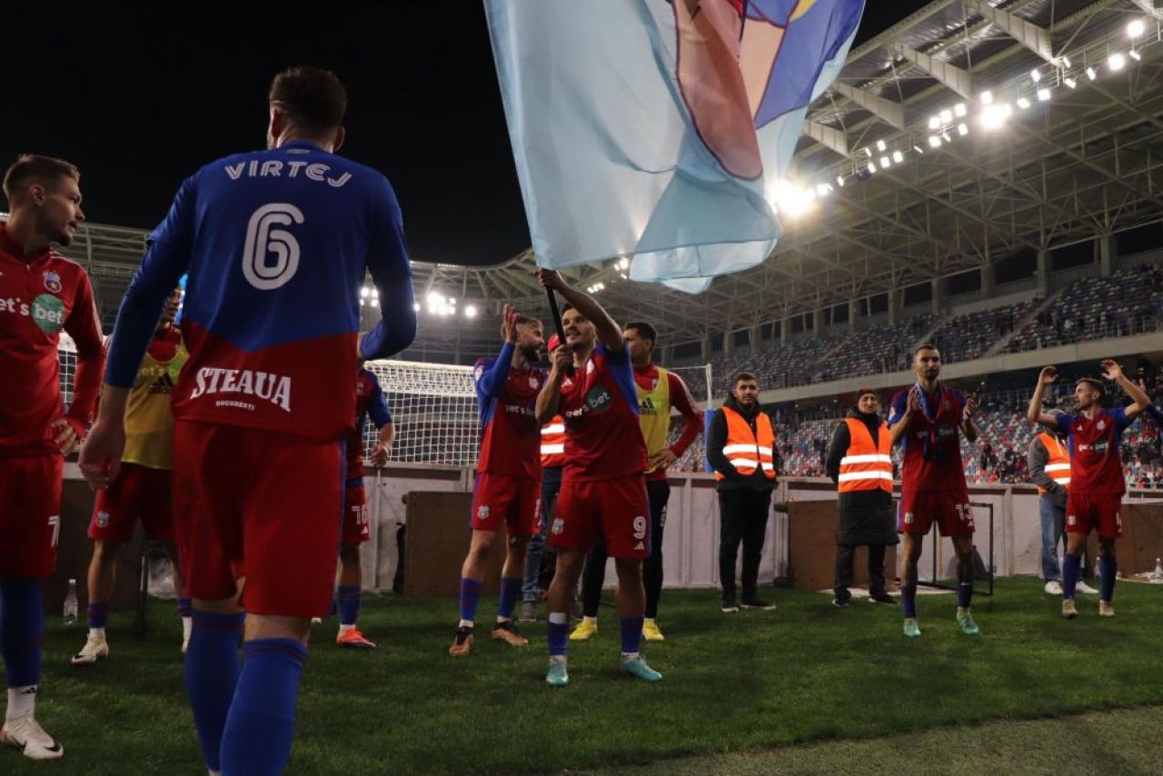 Ca după o victorie! Cum au sărbătorit jucătorii Stelei după egalul cu Rapid_4