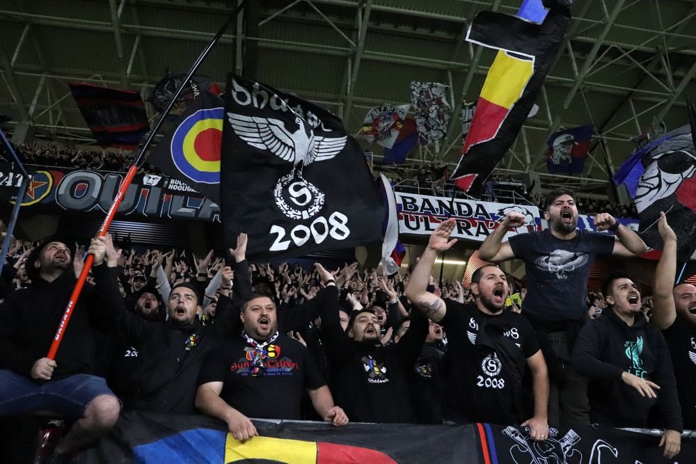 Hallo-win. Derby-ul dintre Steaua și Rapid, în imagini_88