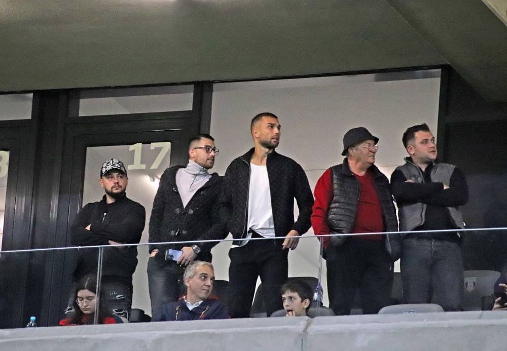 E căpitanul la Dinamo, dar a fost suporter de lux la Steaua - Rapid!