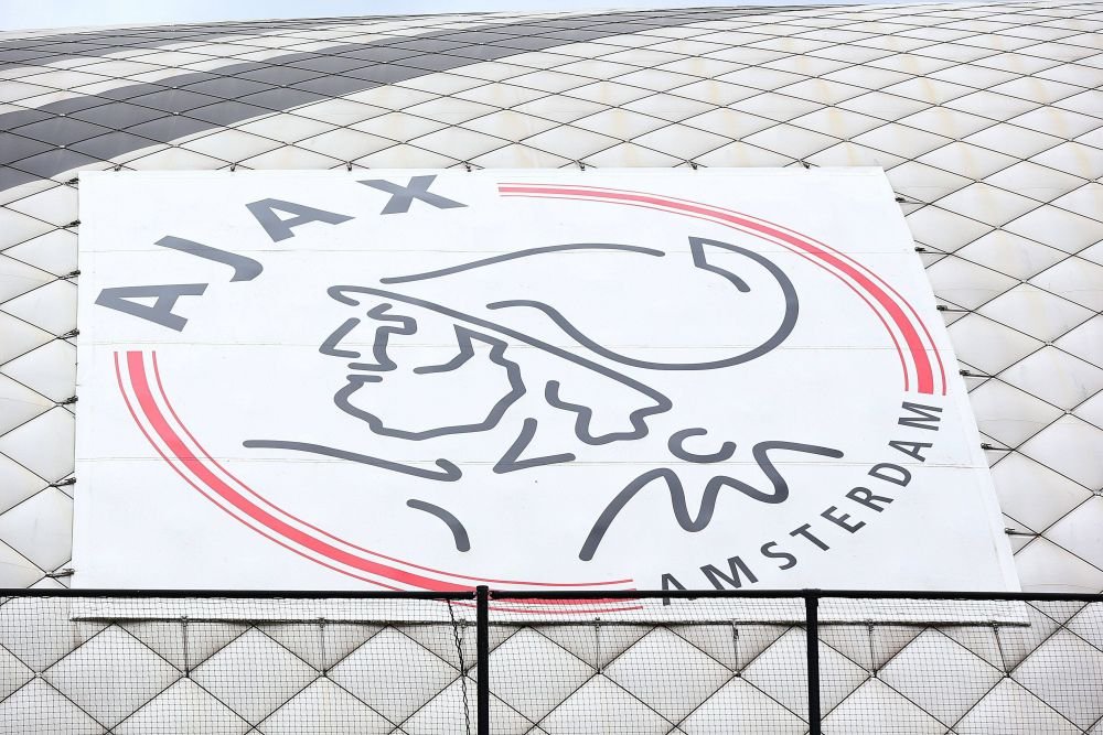 Ce a ajuns și Ajax! Antrenorul ofertat devine actor și i-a refuzat pe &rdquo;lăncieri&rdquo;: &rdquo;Va fi inspector șef &icirc;ntr-un serial&rdquo;&nbsp;