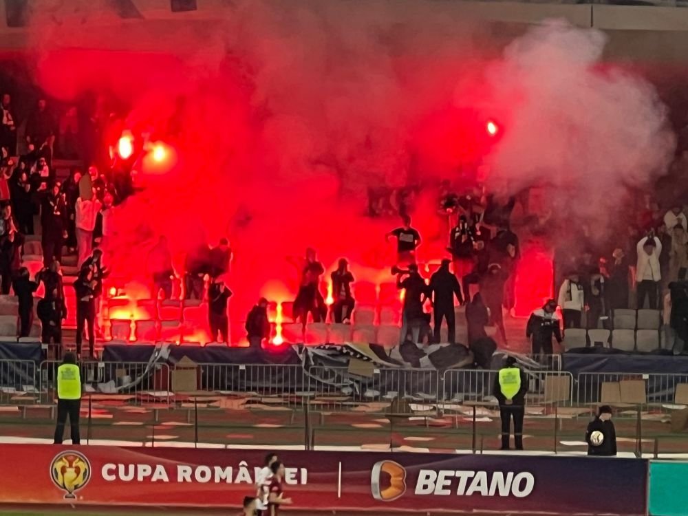 Ardelenii, spectacol total la meciul din Cupă! Ce au pregătit „șepcile roșii” și cum le-au răspuns „ceferiștii”_11