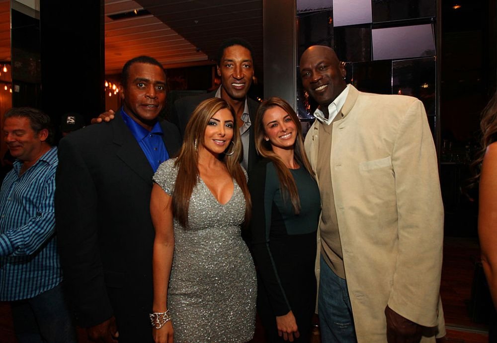 Reacția lui Michael Jordan la anunțul că fiul său vrea să se însoare cu fosta soție a lui Scottie Pippen, care e cu 17 ani mai mare decât el  _14