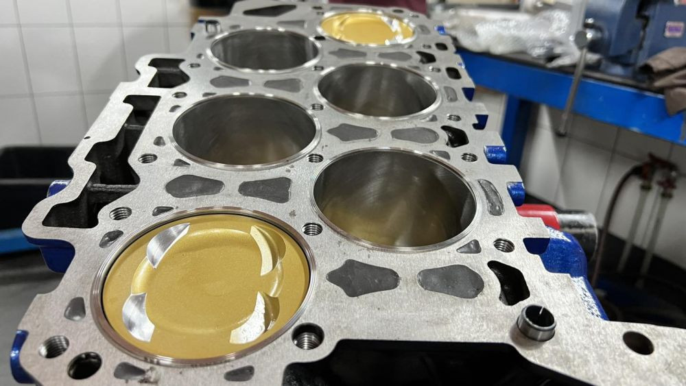 Românii au preparat un VW Lupo care e mai puternic decât un Bugatti Chiron! _6