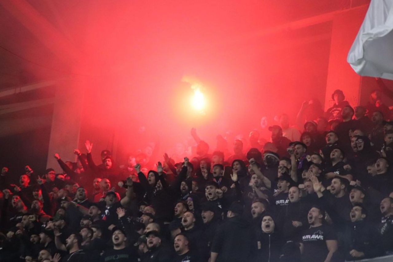 Peluza Sud Steaua l-a impresionat pe Gigi Mustață: ”Hai să nu fim ipocriți. A fost mereu la înălțime”_8