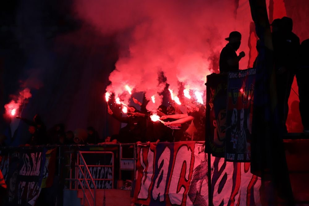 Peluza Sud Steaua l-a impresionat pe Gigi Mustață: ”Hai să nu fim ipocriți. A fost mereu la înălțime”_11