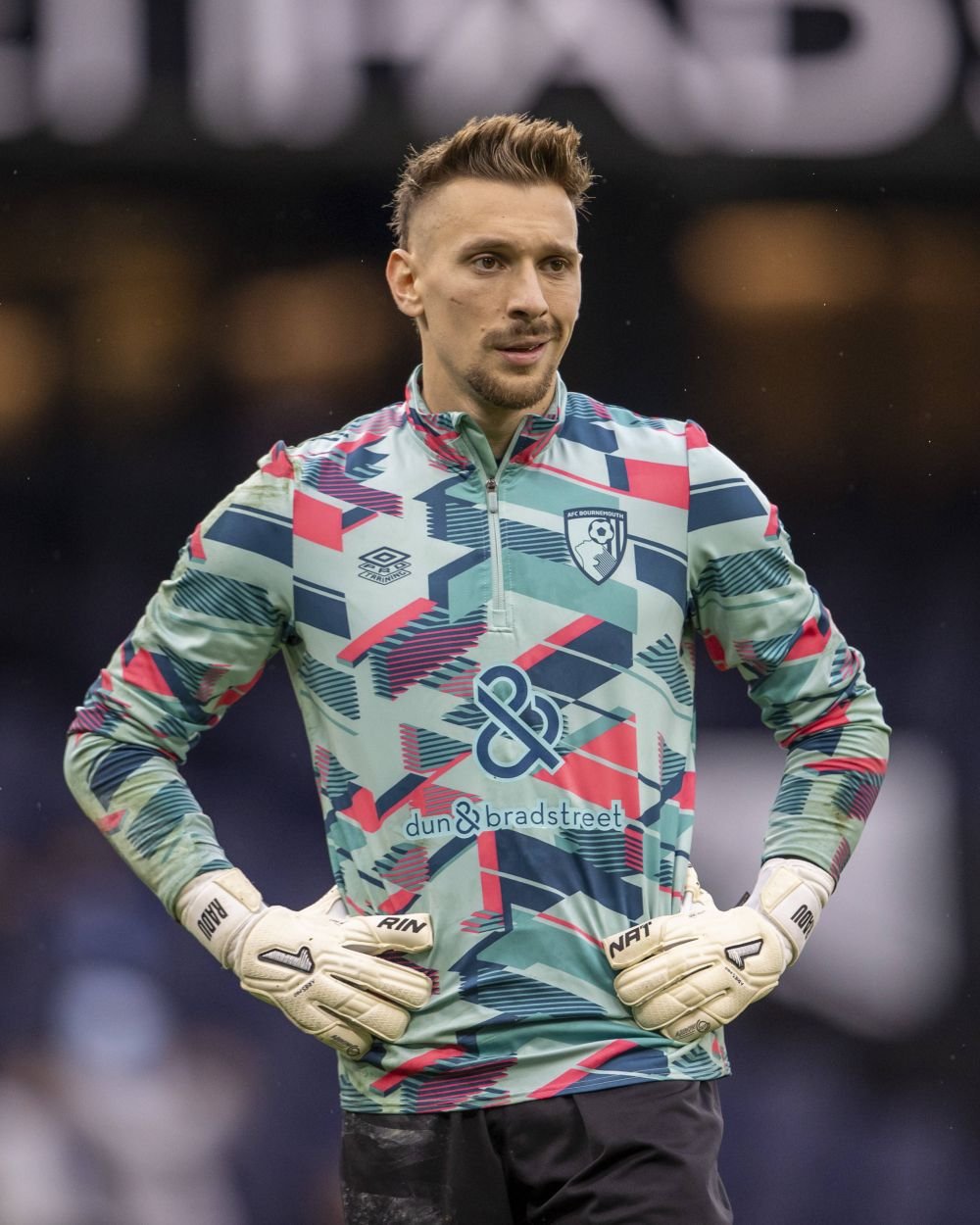 Manchester City i-a umplut poarta lui Ionuț Radu! Scor de tenis în Premier League_2