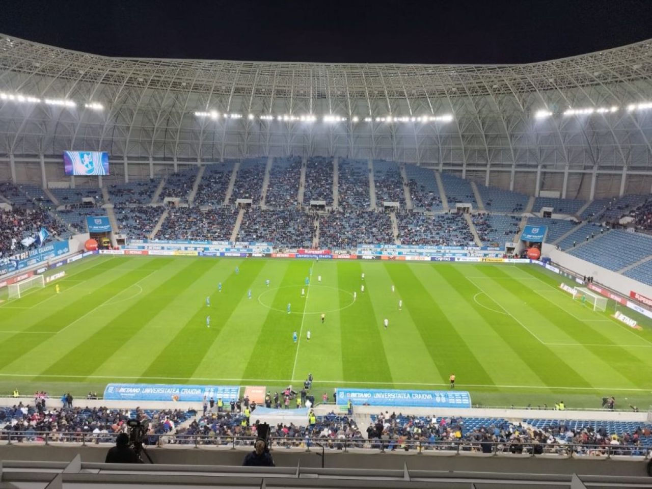 Câți fani au mers pe „Ion Oblemenco” la duelul dintre Universitatea Craiova și FC U Craiova _3