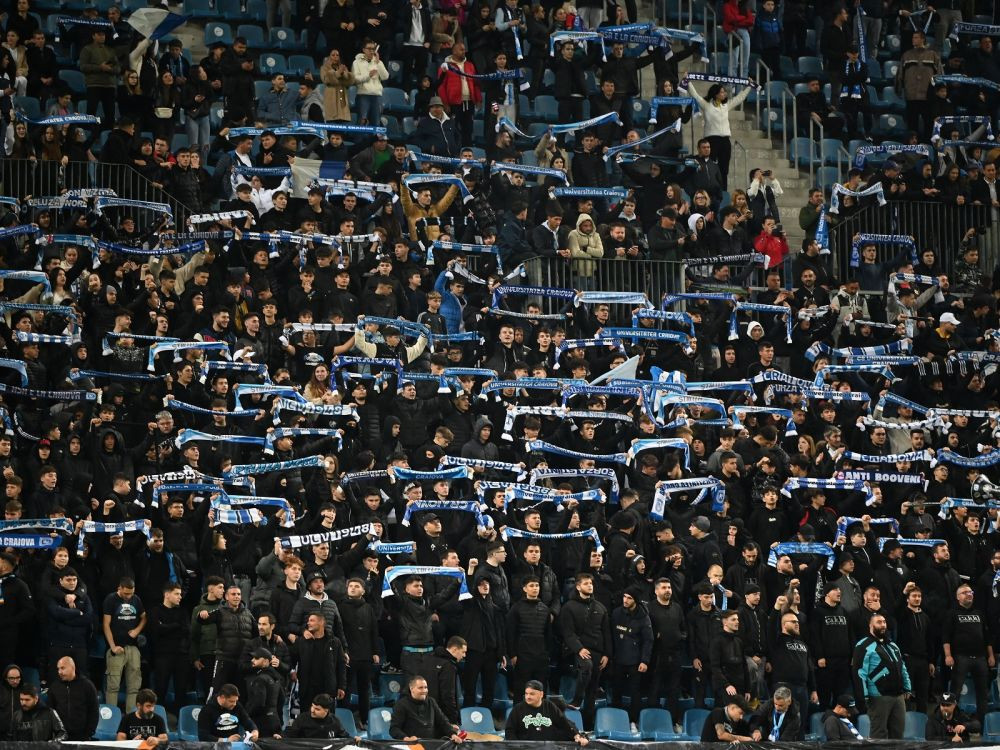 Câți fani au mers pe „Ion Oblemenco” la duelul dintre Universitatea Craiova și FC U Craiova _9