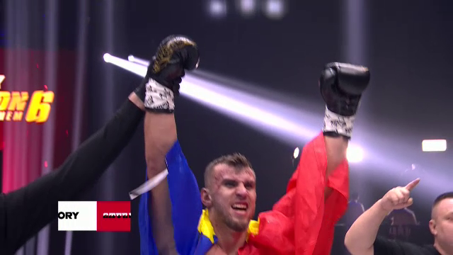 K.O. spectaculos al lui Ștefan Lătescu &icirc;n gala Glory! Cum și-a dobor&acirc;t adversarul&nbsp;