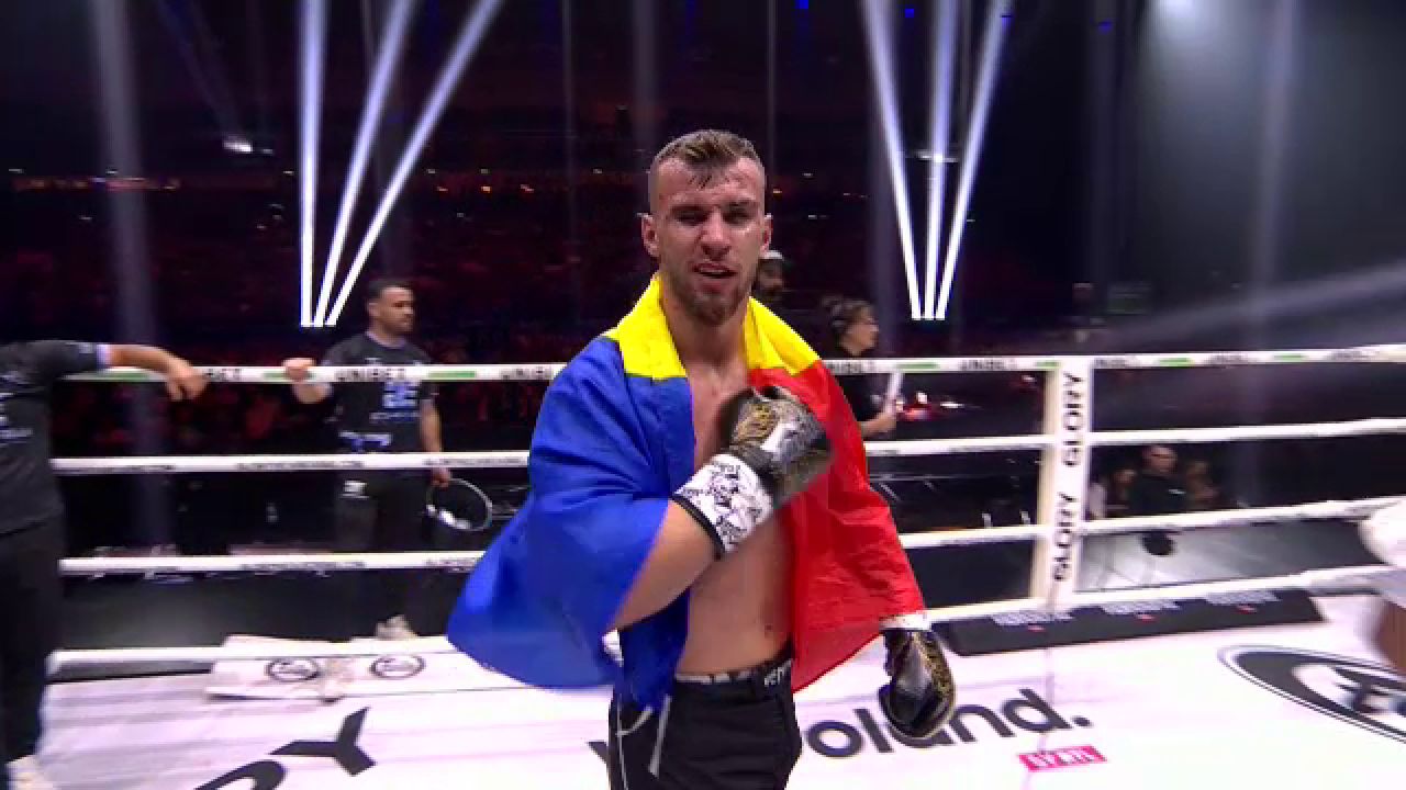 K.O. spectaculos al lui Ștefan Lătescu în gala Glory! Cum și-a doborât adversarul _9