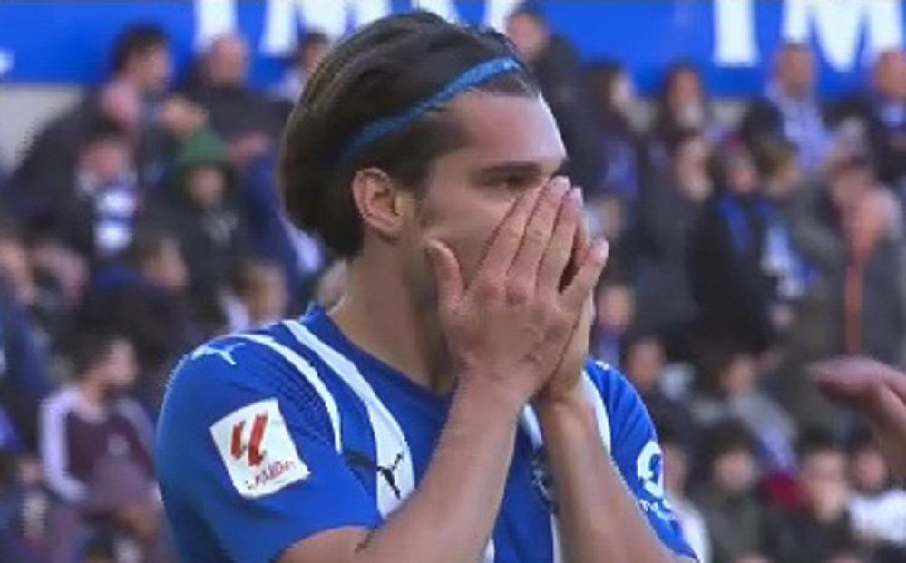 Reacția presei din Spania după penalty-ul lamentabil al lui Ianis Hagi: De necrezut! / A dat-o &icirc;n nori