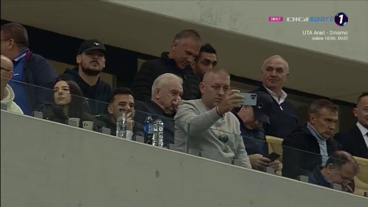 Anghel Iordănescu, VIP la FCSB - Rapid București_15