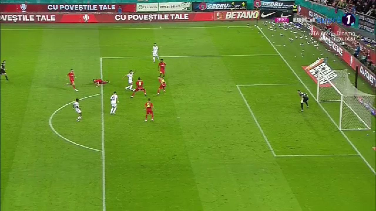 Jayson Papeau a zguduit defensiva FCSB-ului și a redus Arena Națională la tăcere cu un gol splendid_4