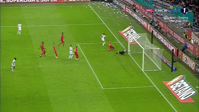 Jayson Papeau a zguduit defensiva FCSB-ului și a redus Arena Națională la tăcere cu un gol splendid_12