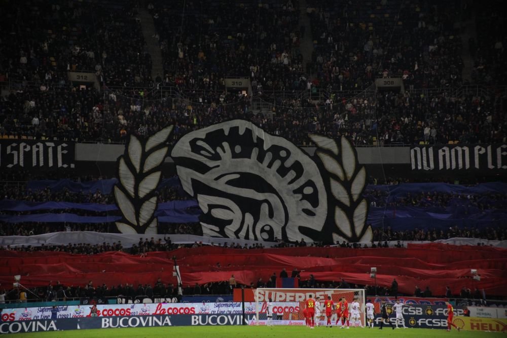 Galeria FCSB, banner cu venin în derby-ul cu Rapid + coregrafia splendidă din repriza secundă_4