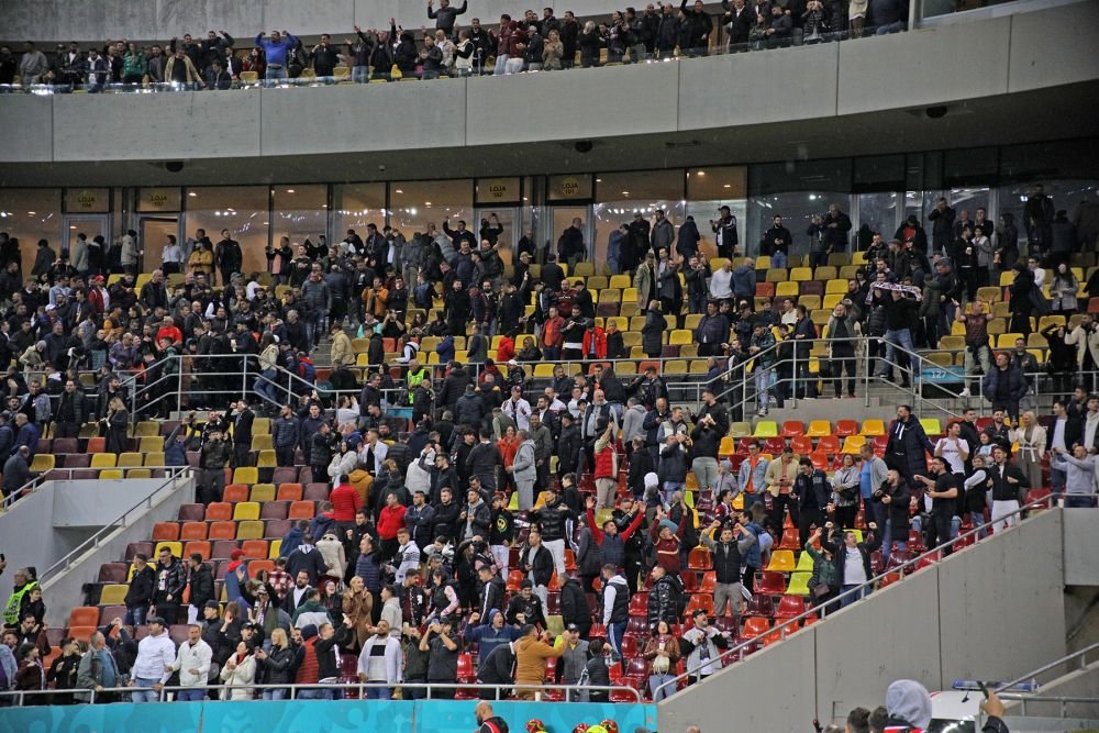 Un strigăt din vechea Troie, pe Arena Națională. Rapidiștii au sărbătorit cu fanii, după victoria cu FCSB_3