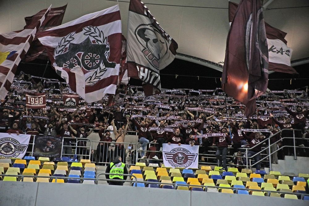 Un strigăt din vechea Troie, pe Arena Națională. Rapidiștii au sărbătorit cu fanii, după victoria cu FCSB_50