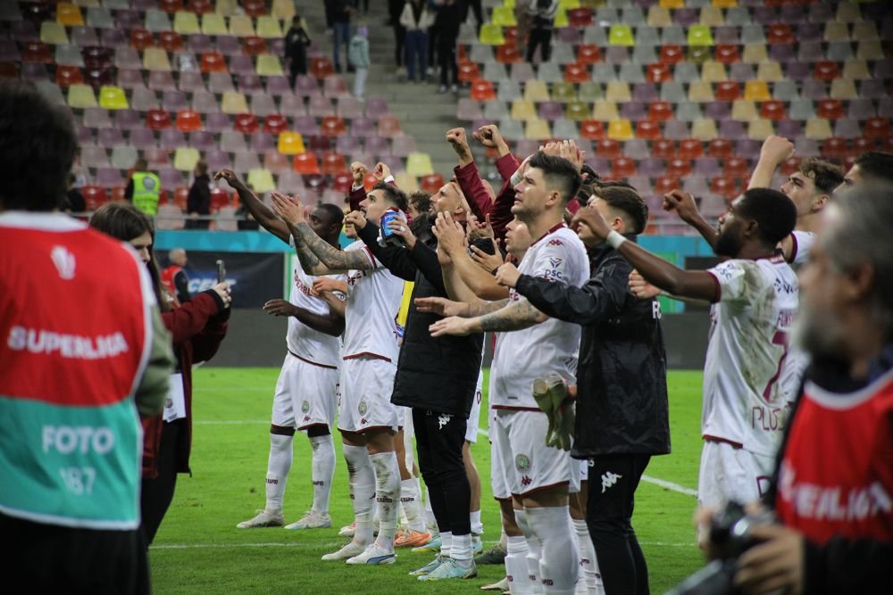 Un strigăt din vechea Troie, pe Arena Națională. Rapidiștii au sărbătorit cu fanii, după victoria cu FCSB_60