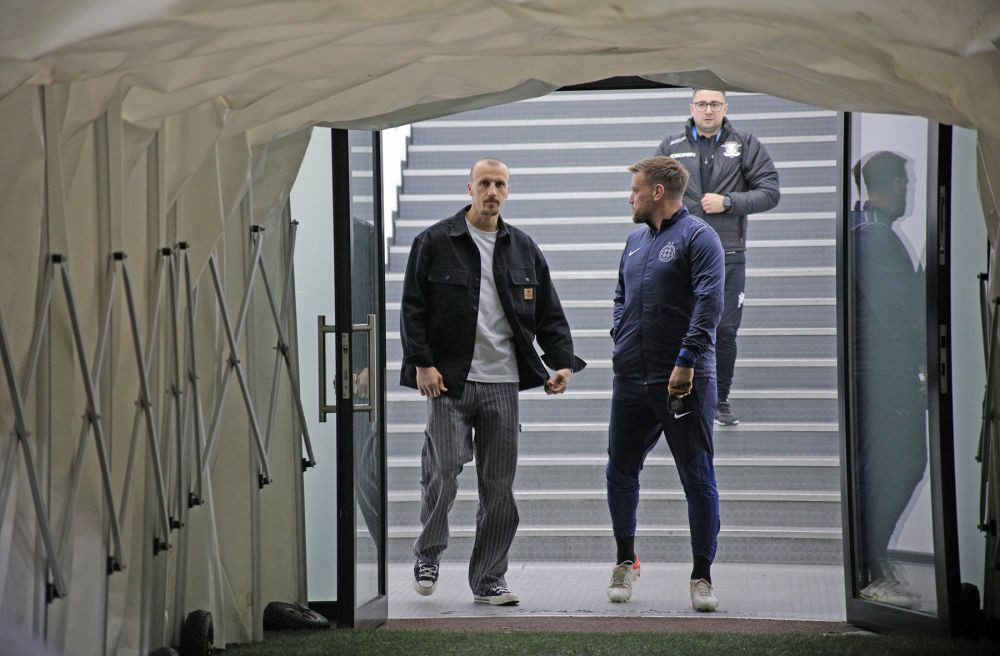 Vlad Chiricheș, luminița de la capătul tunelului. Cum a fost surprins fotbalistul înaintea meciului cu Rapid_2