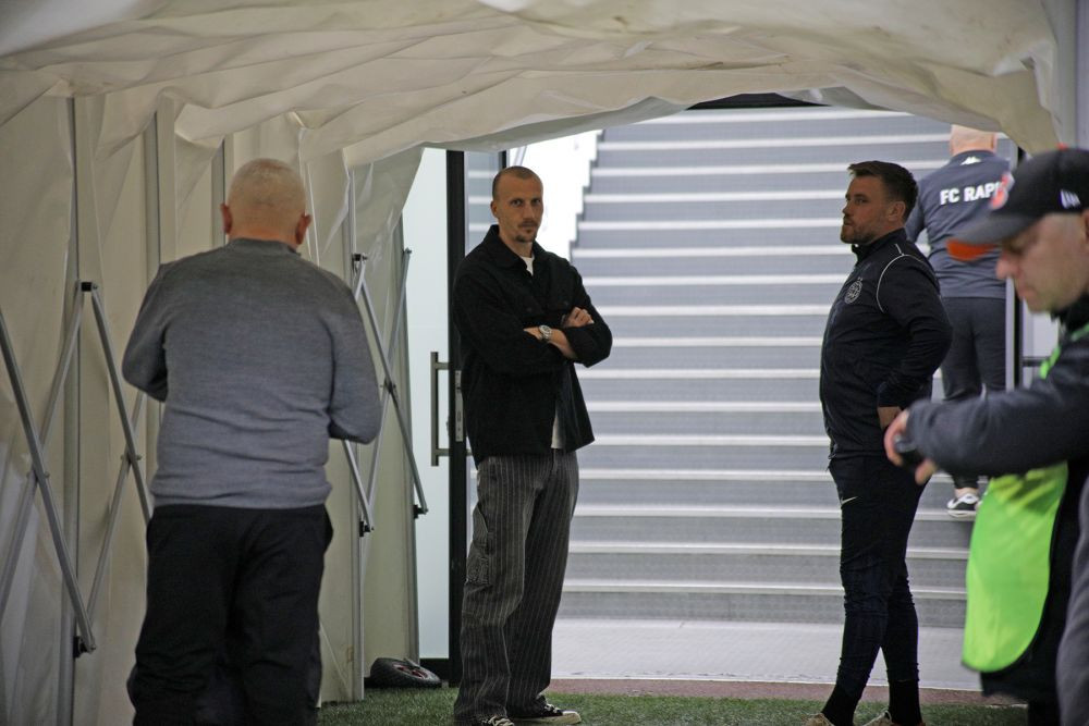 Vlad Chiricheș, luminița de la capătul tunelului. Cum a fost surprins fotbalistul înaintea meciului cu Rapid_3