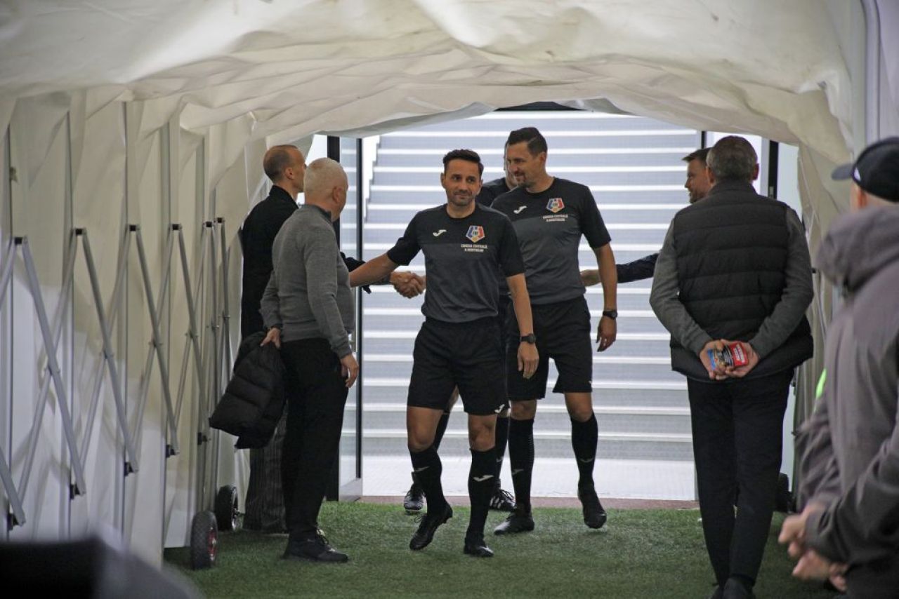 Vlad Chiricheș, luminița de la capătul tunelului. Cum a fost surprins fotbalistul înaintea meciului cu Rapid_5