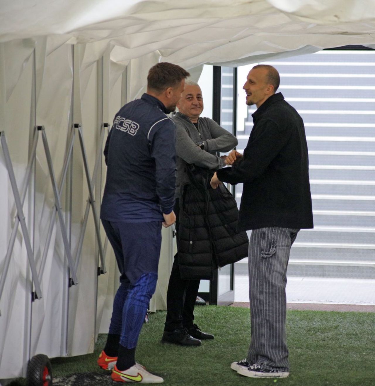Vlad Chiricheș, luminița de la capătul tunelului. Cum a fost surprins fotbalistul înaintea meciului cu Rapid_7
