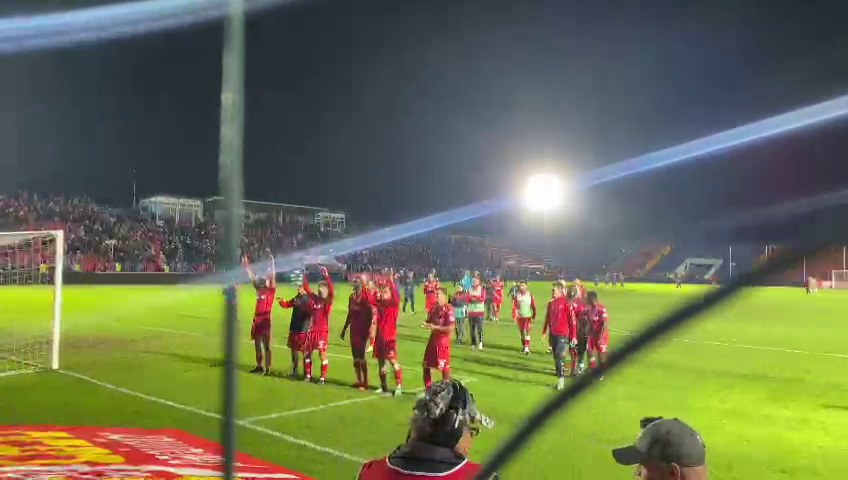 Imaginile bucuriei la Arad, după ce UTA a învins-o pe Dinamo București în prelungiri_3
