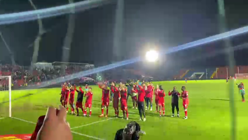 Imaginile bucuriei la Arad, după ce UTA a învins-o pe Dinamo București în prelungiri_9