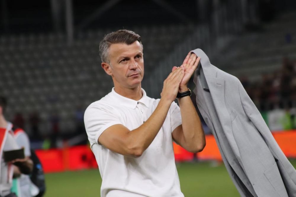 Ședință între Ovidiu Burcă și acționari: ce se așteaptă la Dinamo_3