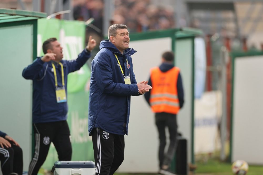 Pleacă Daniel Oprița de la CSA Steaua? Reacția antrenorului