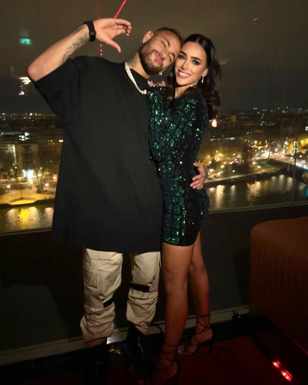 Reacția lui Neymar după ce s-a încercat răpirea fiicei și iubitei: 