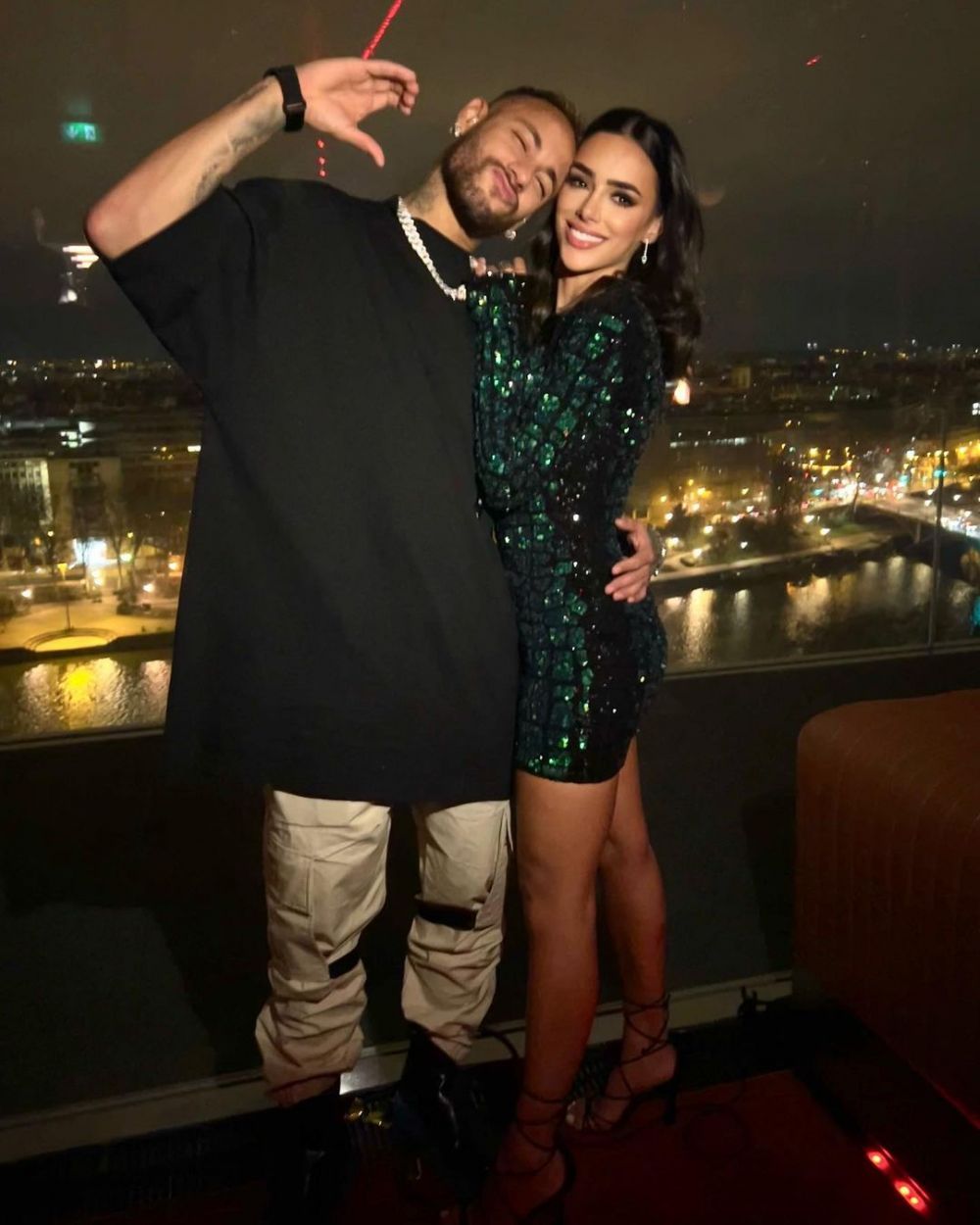 Reacția lui Neymar după ce s-a încercat răpirea fiicei și iubitei: