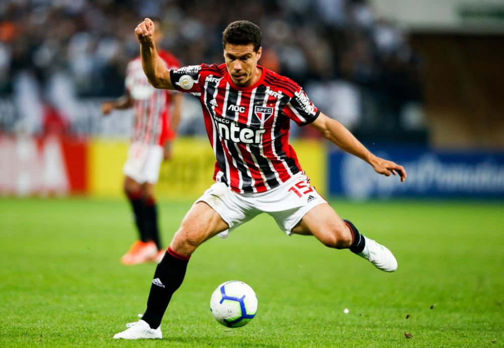 A jucat cu Matuzalem și revine în fotbal la 38 de ani! Un star brazilian va evolua în liga a șaptea italiană_6