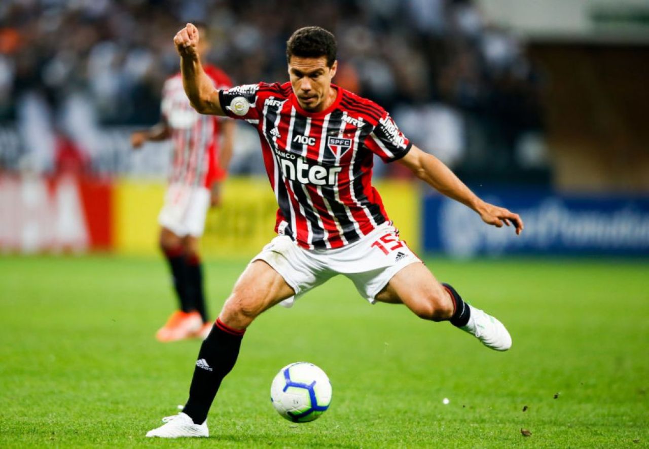 A jucat cu Matuzalem și revine în fotbal la 38 de ani! Un star brazilian va evolua în liga a șaptea italiană_6