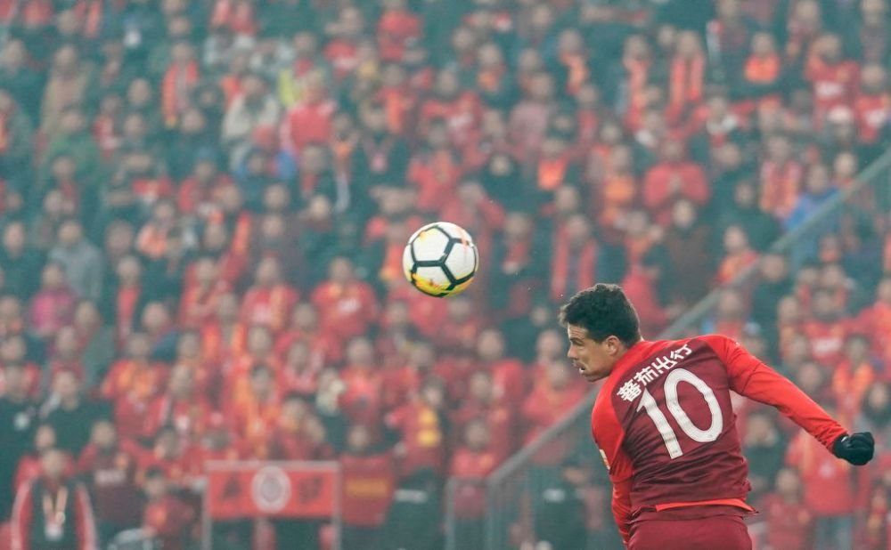 A jucat cu Matuzalem și revine în fotbal la 38 de ani! Un star brazilian va evolua în liga a șaptea italiană_18