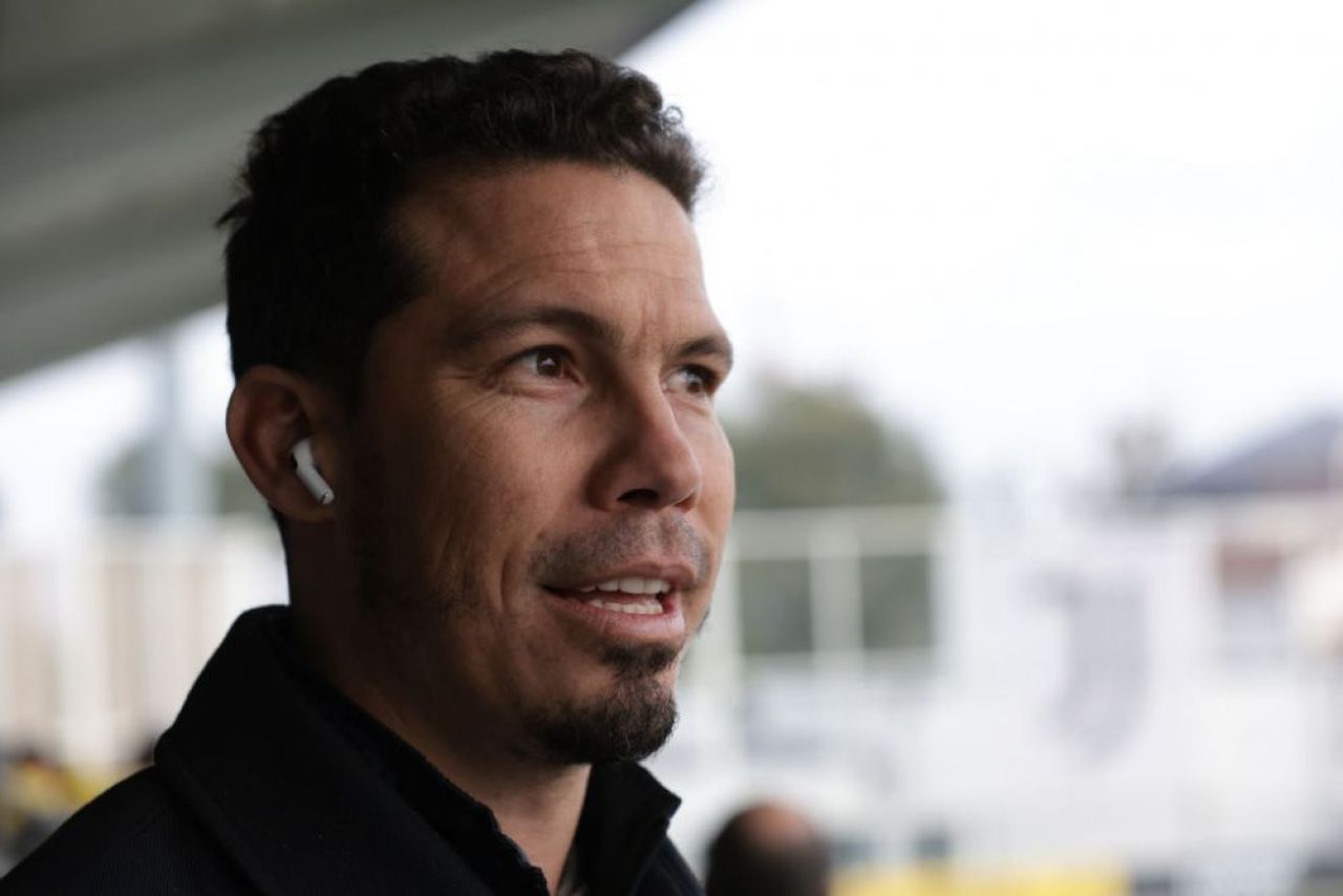 A jucat cu Matuzalem și revine în fotbal la 38 de ani! Un star brazilian va evolua în liga a șaptea italiană_24