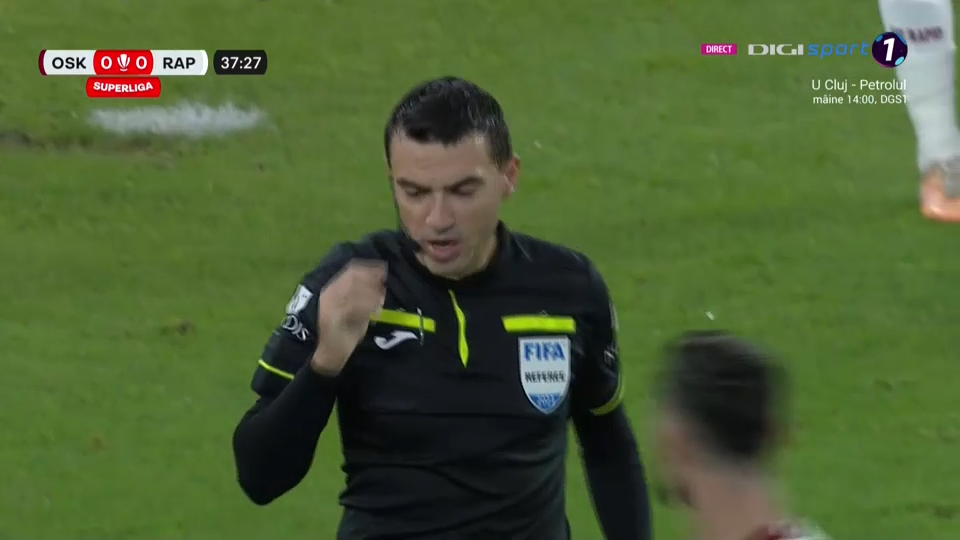 VAR și-amar! Meciul Sepsi OSK - Rapid a fost întrerupt câteva minute din cauza problemelor cu arbitrajul video_2