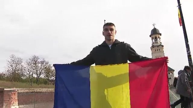 Căpitanul Stanciu sună adunarea: 