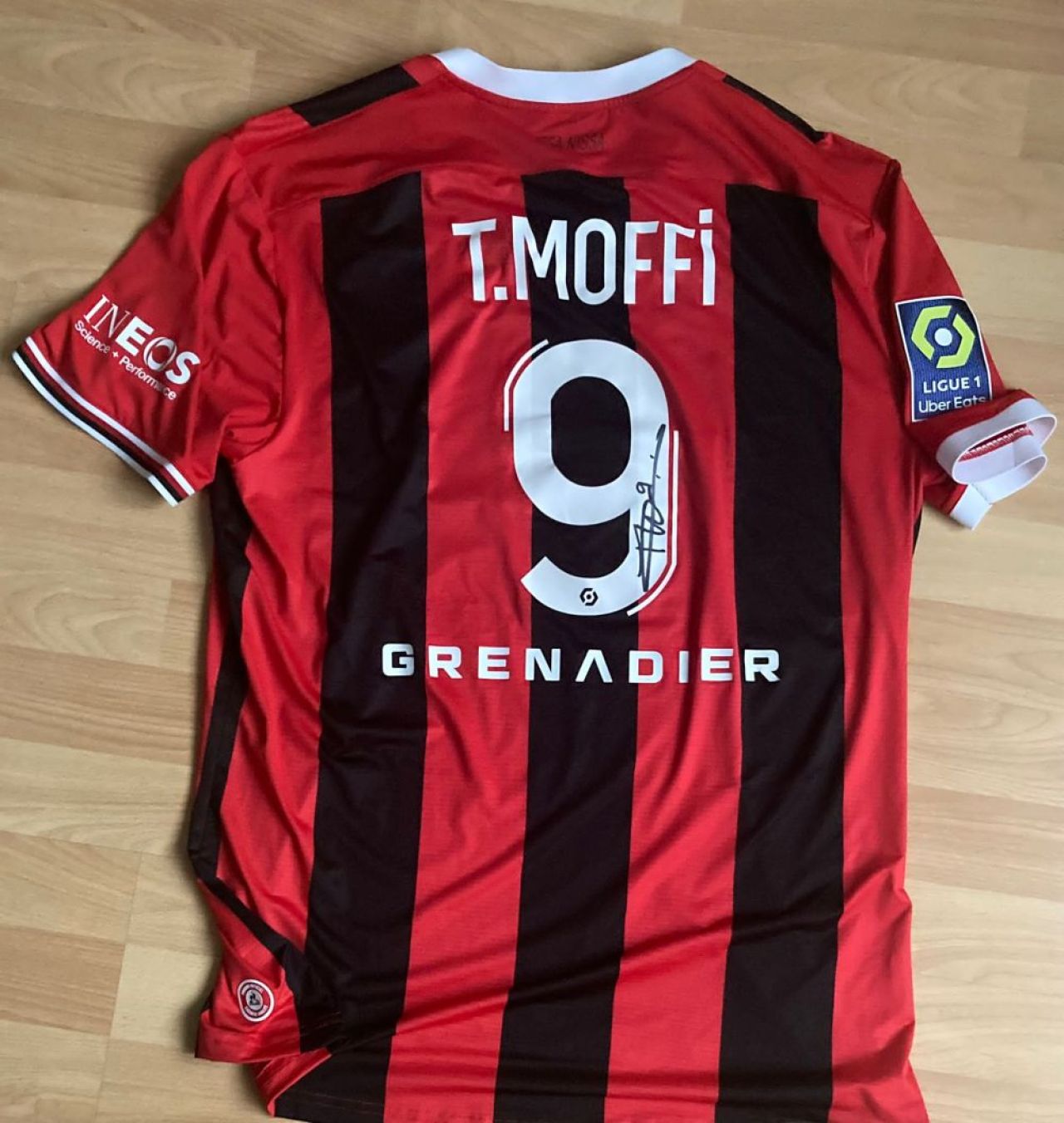 Antrenorul din Bacău care l-a descoperit pe Terem Moffi, ”nașul” lui PSG și golgheterul lui Nice, singura echipă neînvinsă din Ligue 1, revine în România!_8