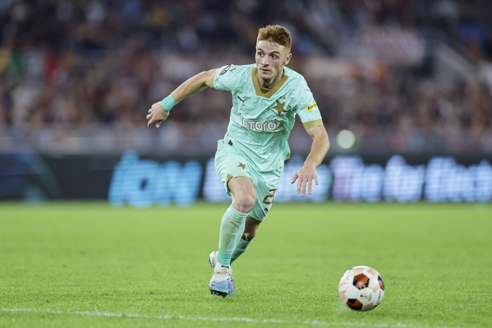 Edward Iordănescu l-a convocat fix c&acirc;nd nu mai e bun! De ce a ajuns Andres Dumitrescu rezervă la Slavia Praga