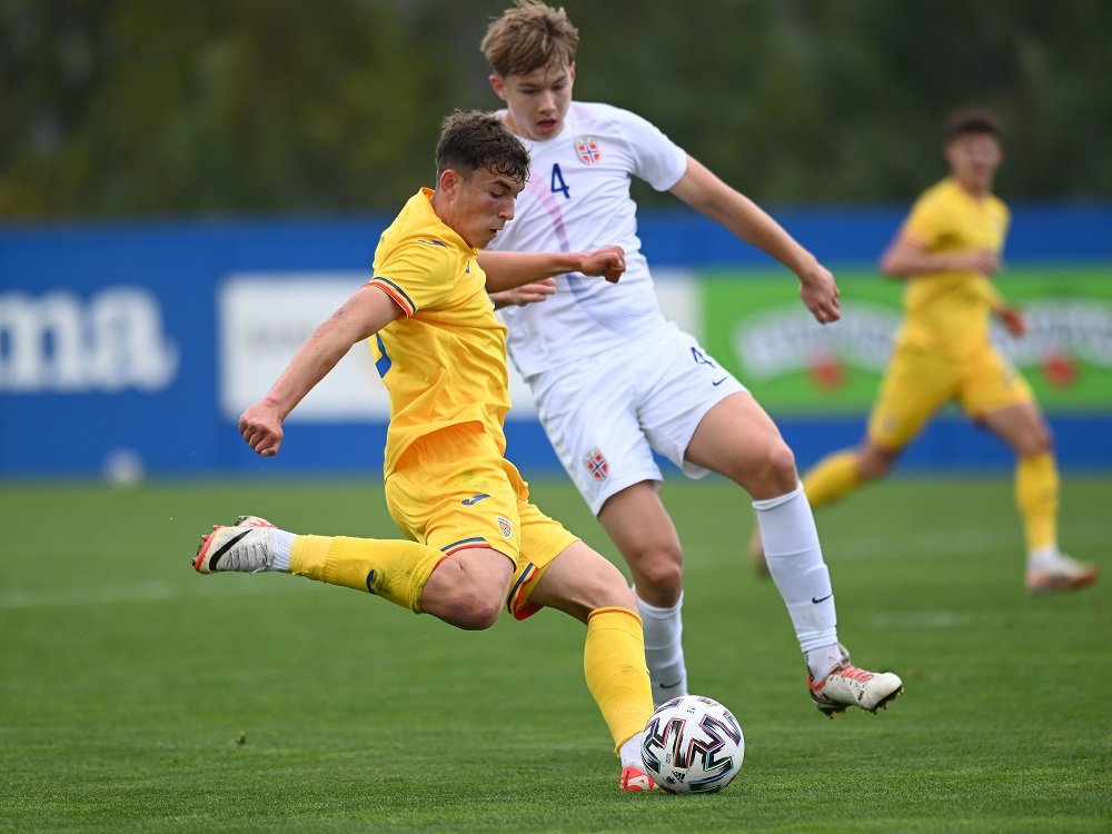 România U17 - Norvegia U17, primul meci din turneul de calificare la Euro 2024, s-a încheiat! Fără schimbări, fără țintă, rezultat nesatisfăcător_5