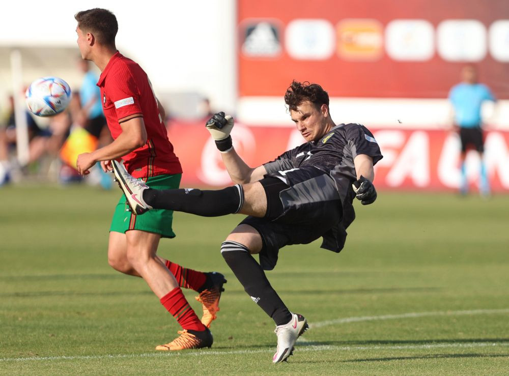 Fotbalistul venit să joace pentru Rom&acirc;nia, dar neconvocat, este acum căpitanul naționalei Suediei! &rdquo;Un joc matur și calm, &icirc;n ciuda v&acirc;rstei&rdquo;