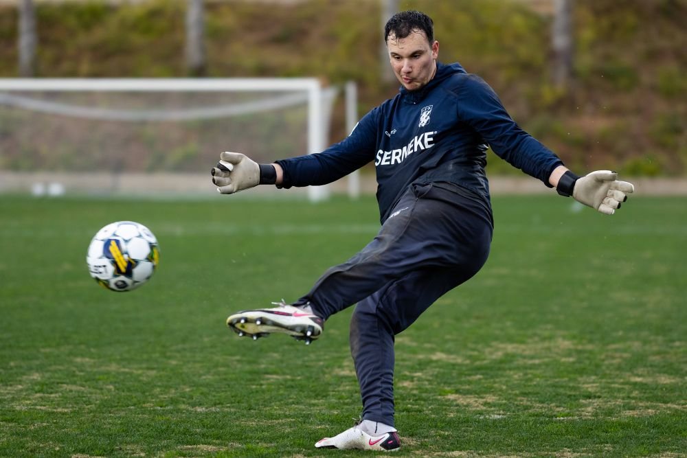 Fotbalistul venit să joace pentru România, dar neconvocat, este acum căpitanul naționalei Suediei! ”Un joc matur și calm, în ciuda vârstei”_10