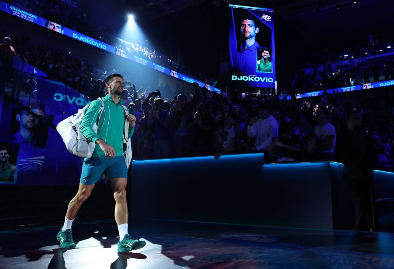 Djokovic, în spirala dură a așteptării. L-a învins în două ore pe Hubert Hurkacz la Turneul Campionilor, dar nu e sigur de calificare_2
