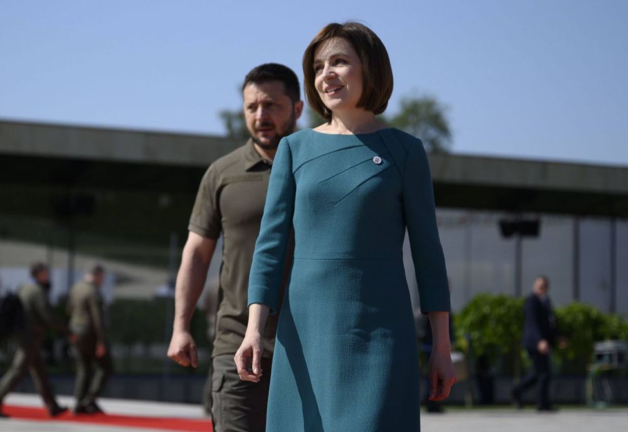 Maia Sandu pe stadion: ”Hai, Moldova!” vs Klaus Iohannis în Zanzibar_15