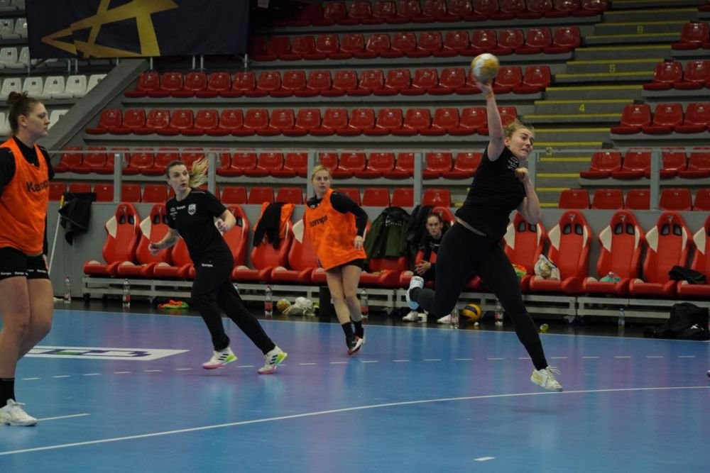 Debrecen - CSM București 23-30 | Crina Pintea & Co, joc fără cusur în Ungaria, în Liga Campionilor la handbal feminin. Neagu nu a fost în lot_3