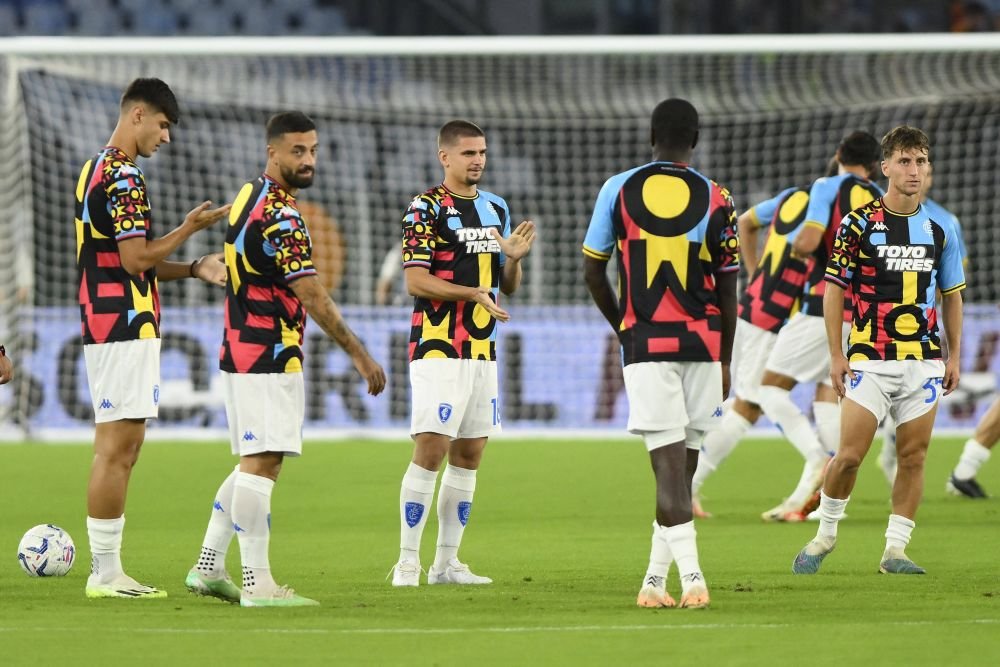 Astea sunt poveștile de succes! Visul din copilărie al lui Răzvan Marin a devenit realitate. De la 'micul jandarm' al lui Roberto Carlos la EURO 2024_5